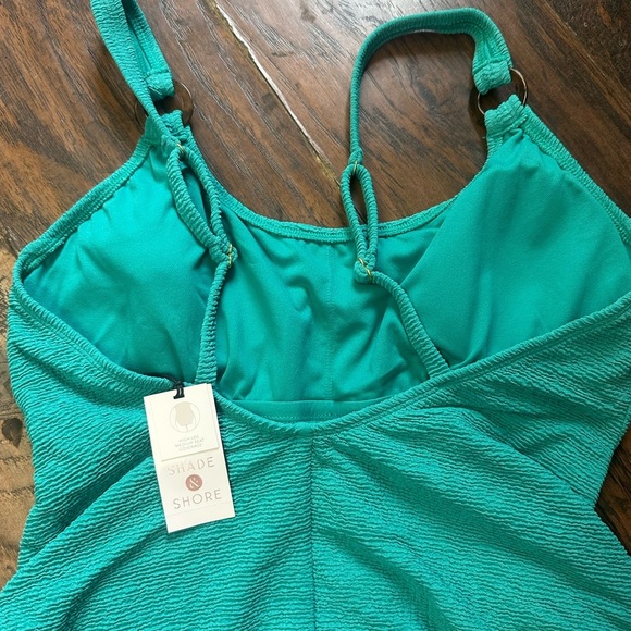 Shade & Shore Women'sSquare Neck Pucker High Leg One Piece Swimsuit -<<112>>> - Picture 5 of 10